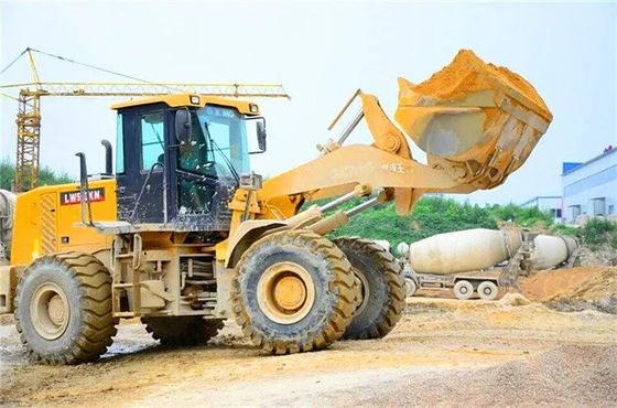 Mini cargador de ruedas hidráulicas de 5 toneladas XCM-G LW500FN para la bomba hidráulica superior en la construcción