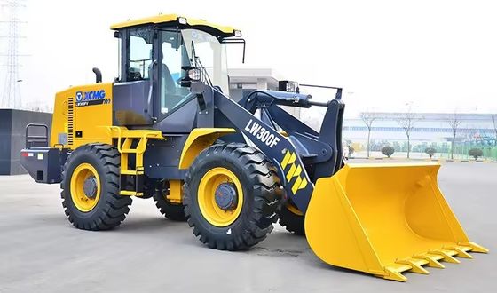 XCMG LW300KN 3ton Rc Cargador de ruedas Funcionamiento suave y rápido tiempo de ciclo hidráulico